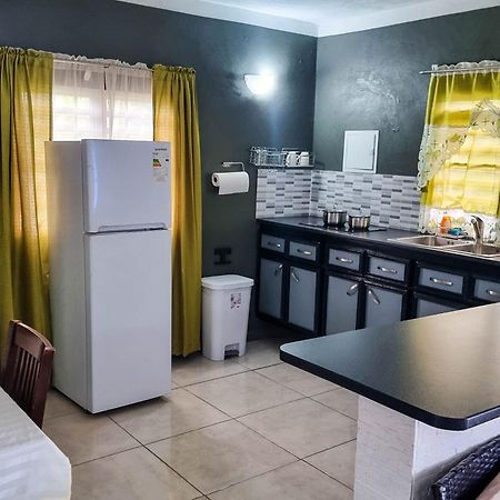 אורנייסטט Cattleya Flor Hotel מראה חיצוני תמונה